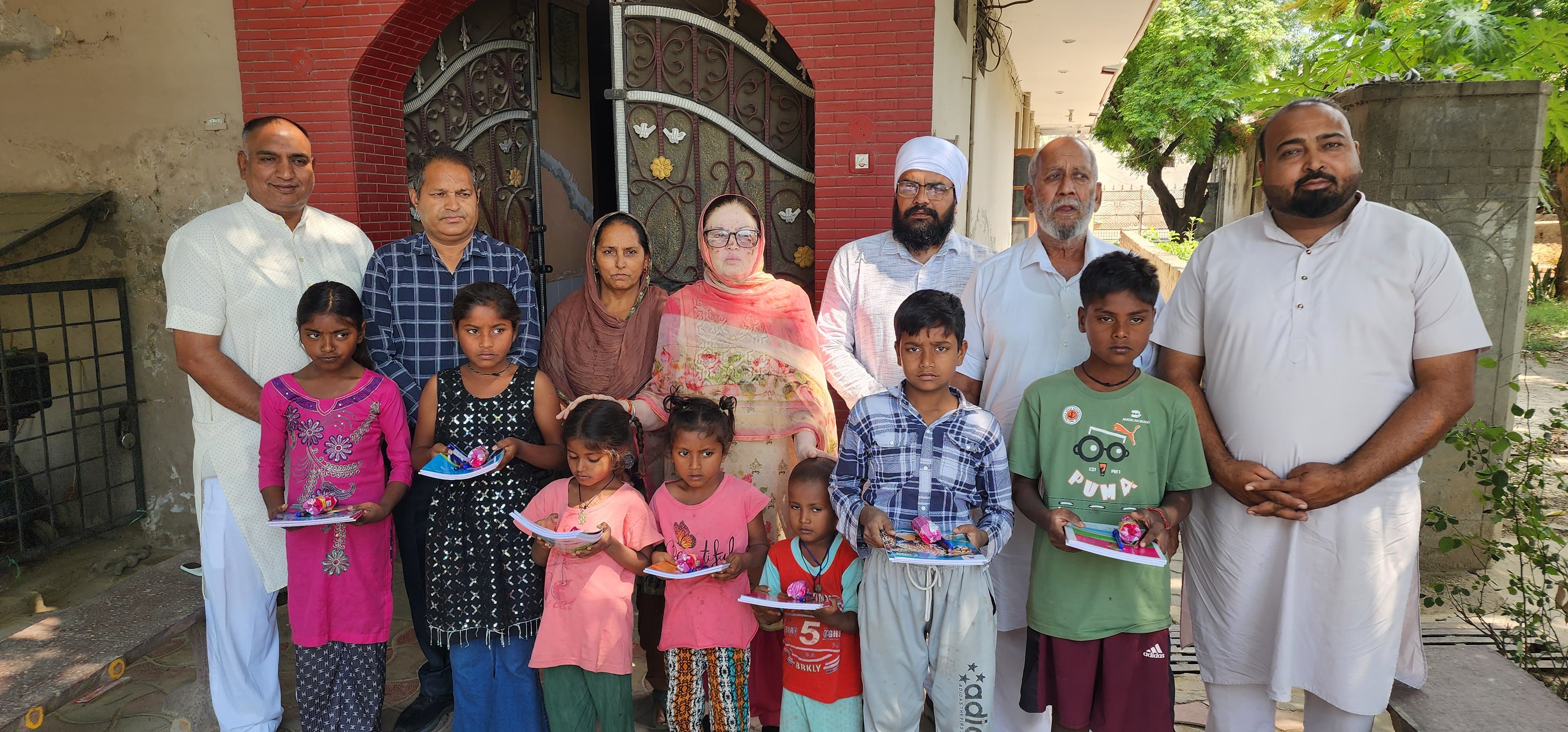 Stationery distributed to school students in Garhi Matto